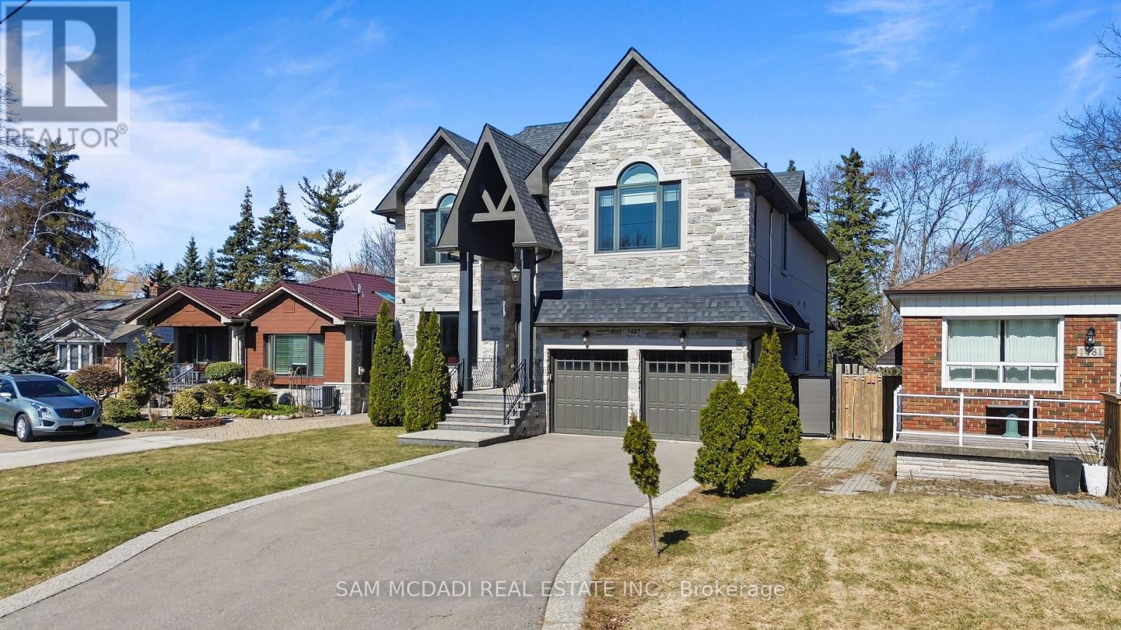 1487 Myron Drive, Mississauga, Ontario  L5E 2N5 - Photo 42 - W12941544