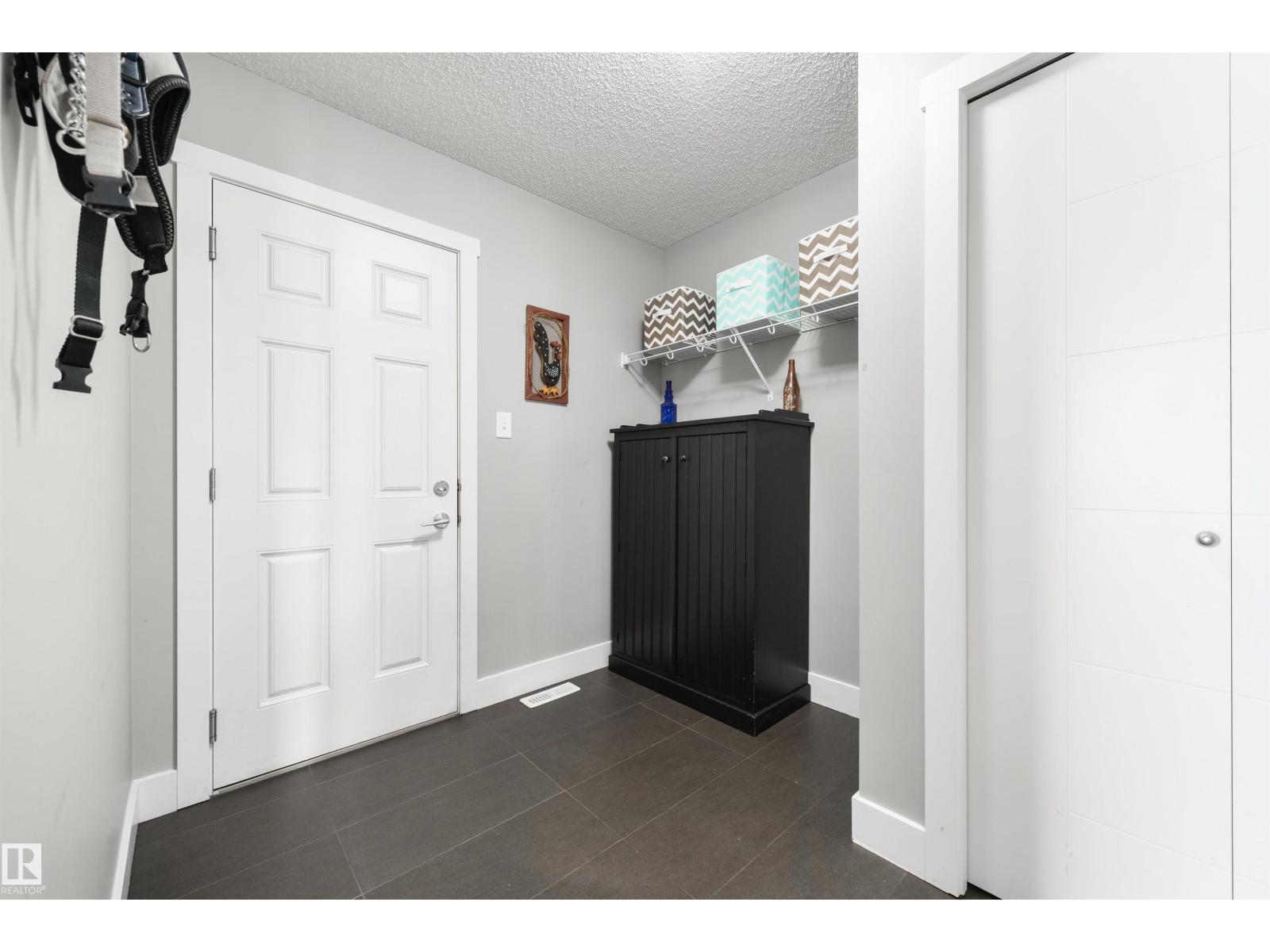 60 Vanderbilt Cm, Spruce Grove, Alberta  T7X 0S9 - Photo 14 - E4479922