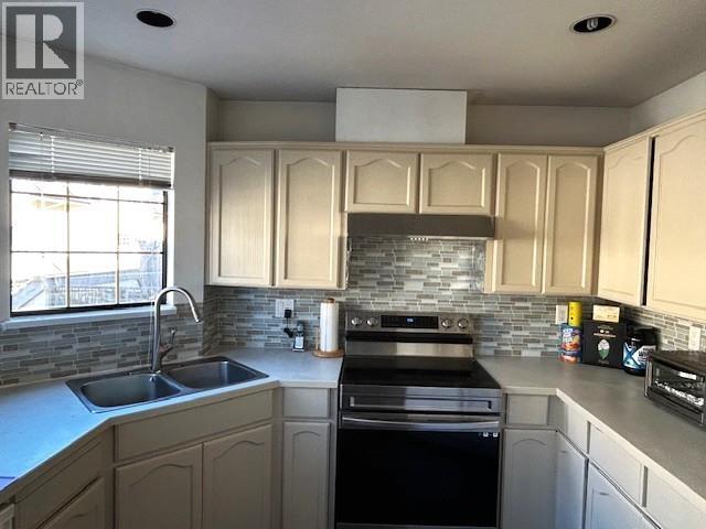 5 8591 Blundell Road, Richmond, British Columbia  V6Y 1K2 - Photo 6 - R3105450