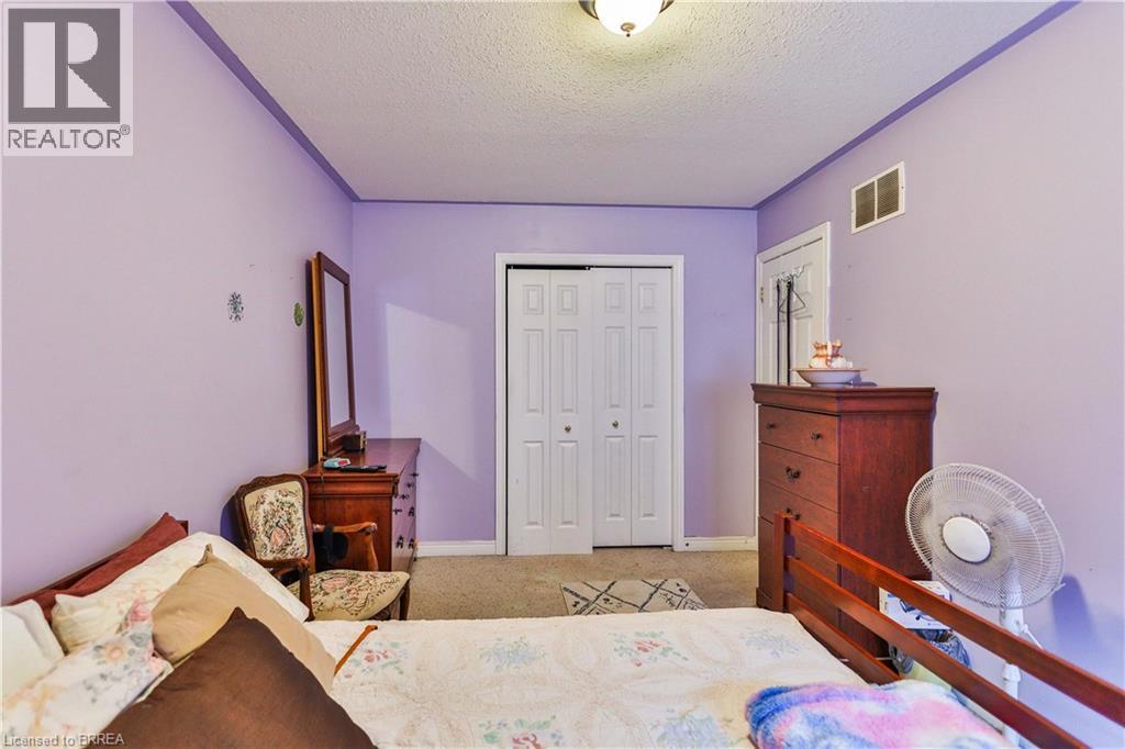 3 Oliver Court, Brantford, Ontario  N3T 6N6 - Photo 18 - 40808767