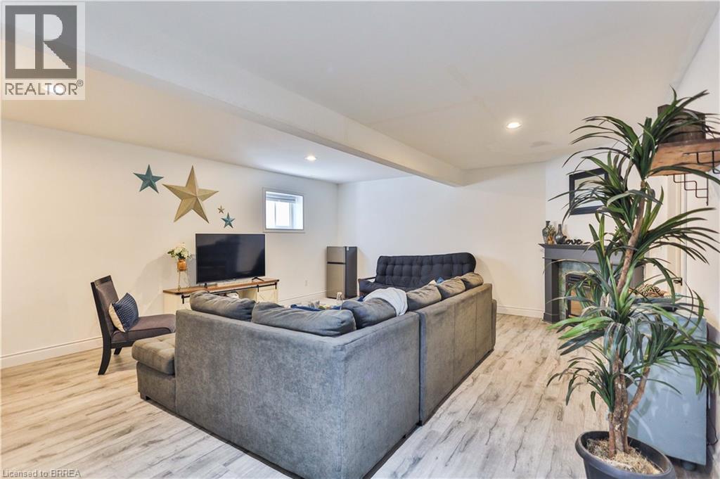 3 Oliver Court, Brantford, Ontario  N3T 6N6 - Photo 20 - 40808767