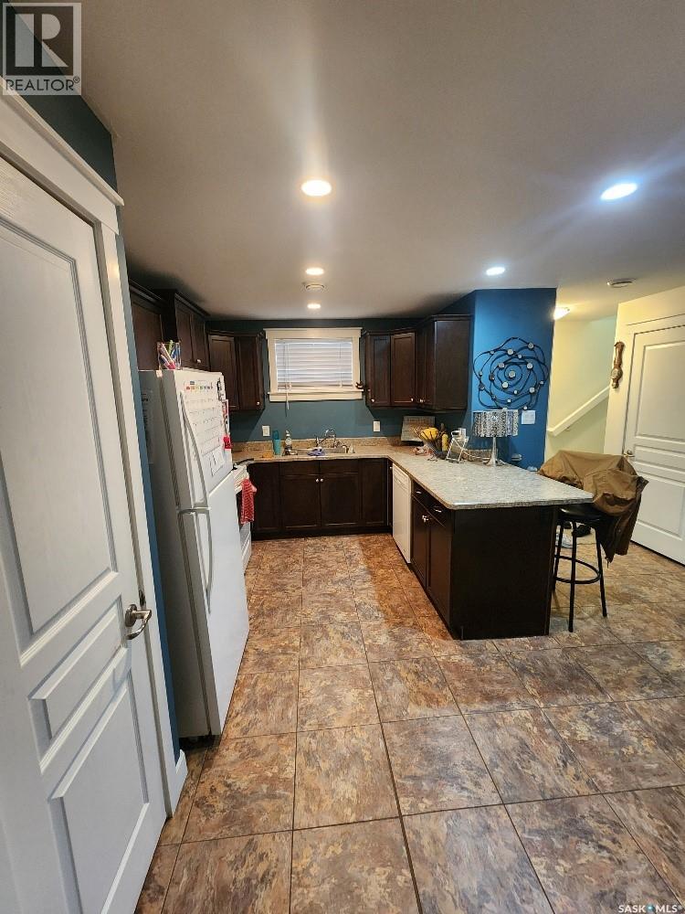 2067 Broder Street, Regina, Saskatchewan  S4N 3S3 - Photo 13 - SK031757
