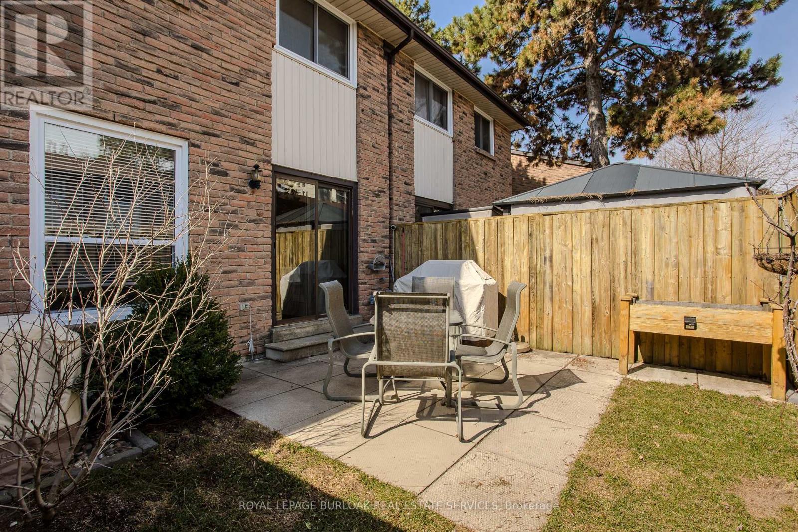 53 - 660 Oxford Road, Burlington, Ontario  L7N 3M1 - Photo 23 - W12940396