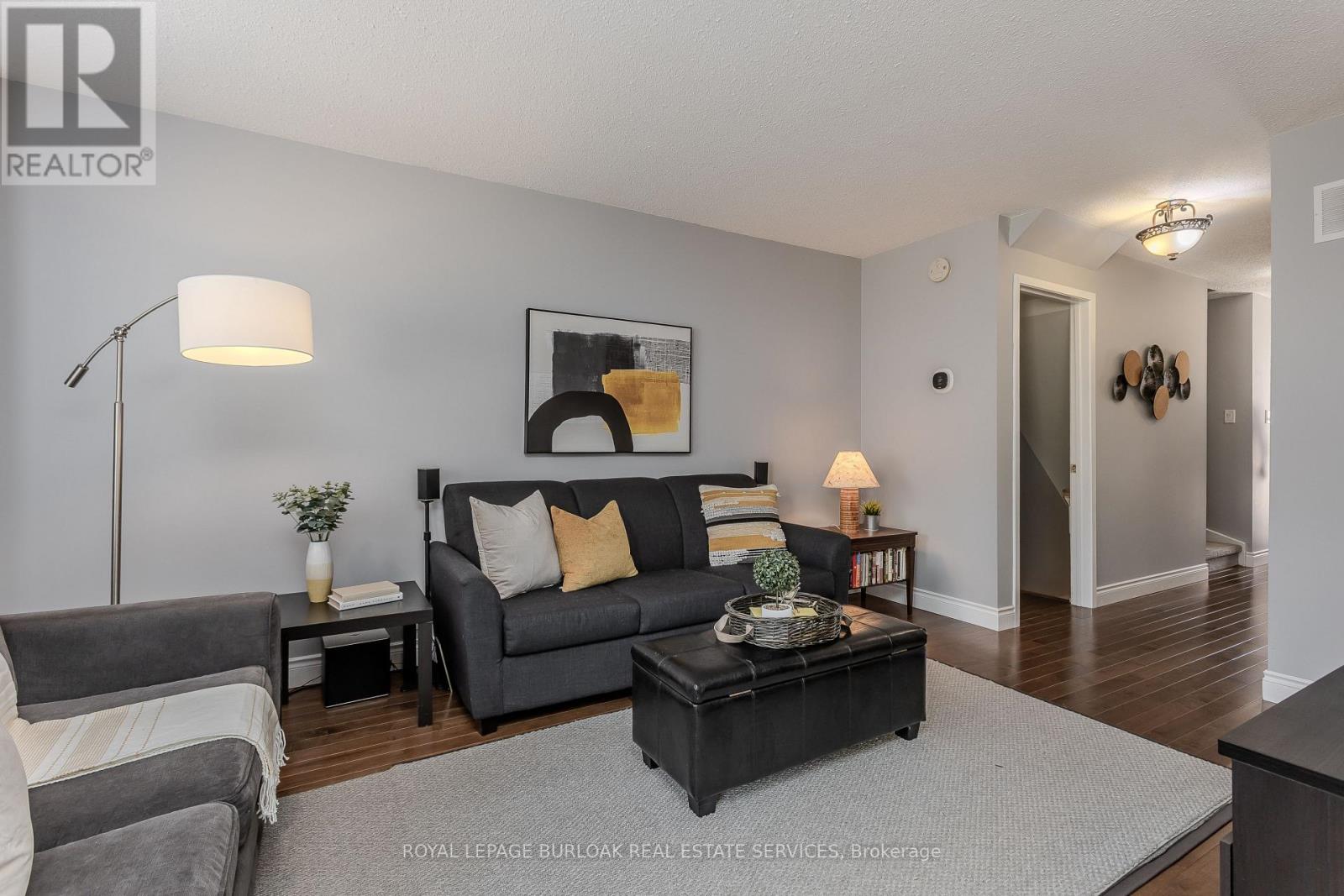 53 - 660 Oxford Road, Burlington, Ontario  L7N 3M1 - Photo 6 - W12940396