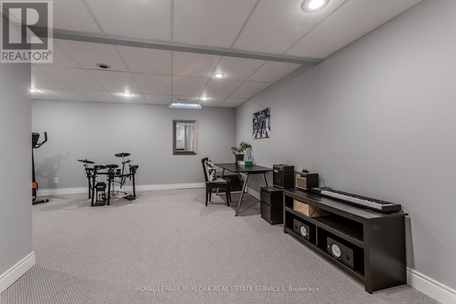 53 - 660 Oxford Road, Burlington, Ontario  L7N 3M1 - Photo 18 - W12940396