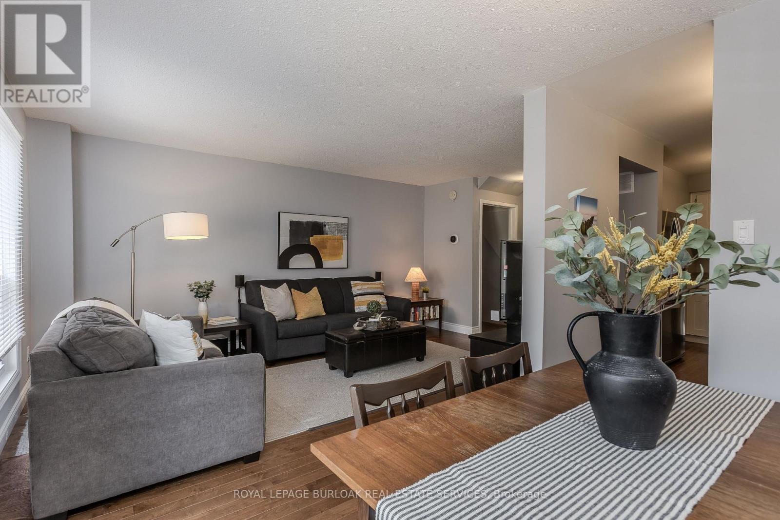 53 - 660 Oxford Road, Burlington, Ontario  L7N 3M1 - Photo 8 - W12940396