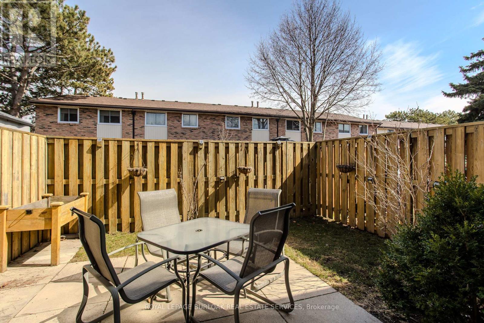 53 - 660 Oxford Road, Burlington, Ontario  L7N 3M1 - Photo 21 - W12940396