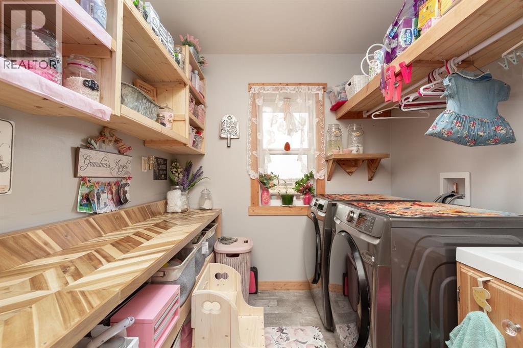 51 N 2 Street E, Hill Spring, Alberta  T0L 1E0 - Photo 11 - A2297718