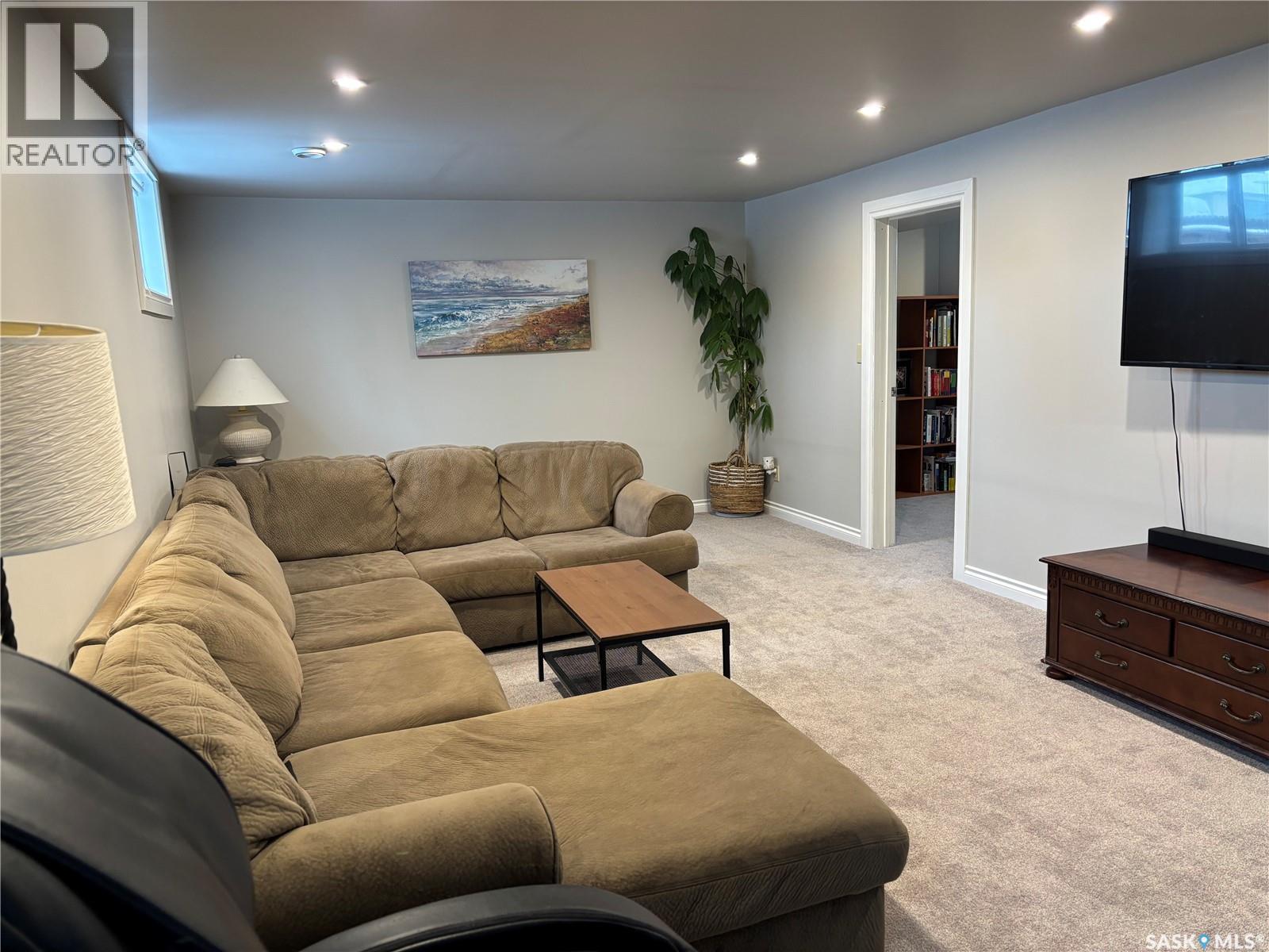 674 Grandview Street W, Moose Jaw, Saskatchewan  S6H 5L4 - Photo 24 - SK031699