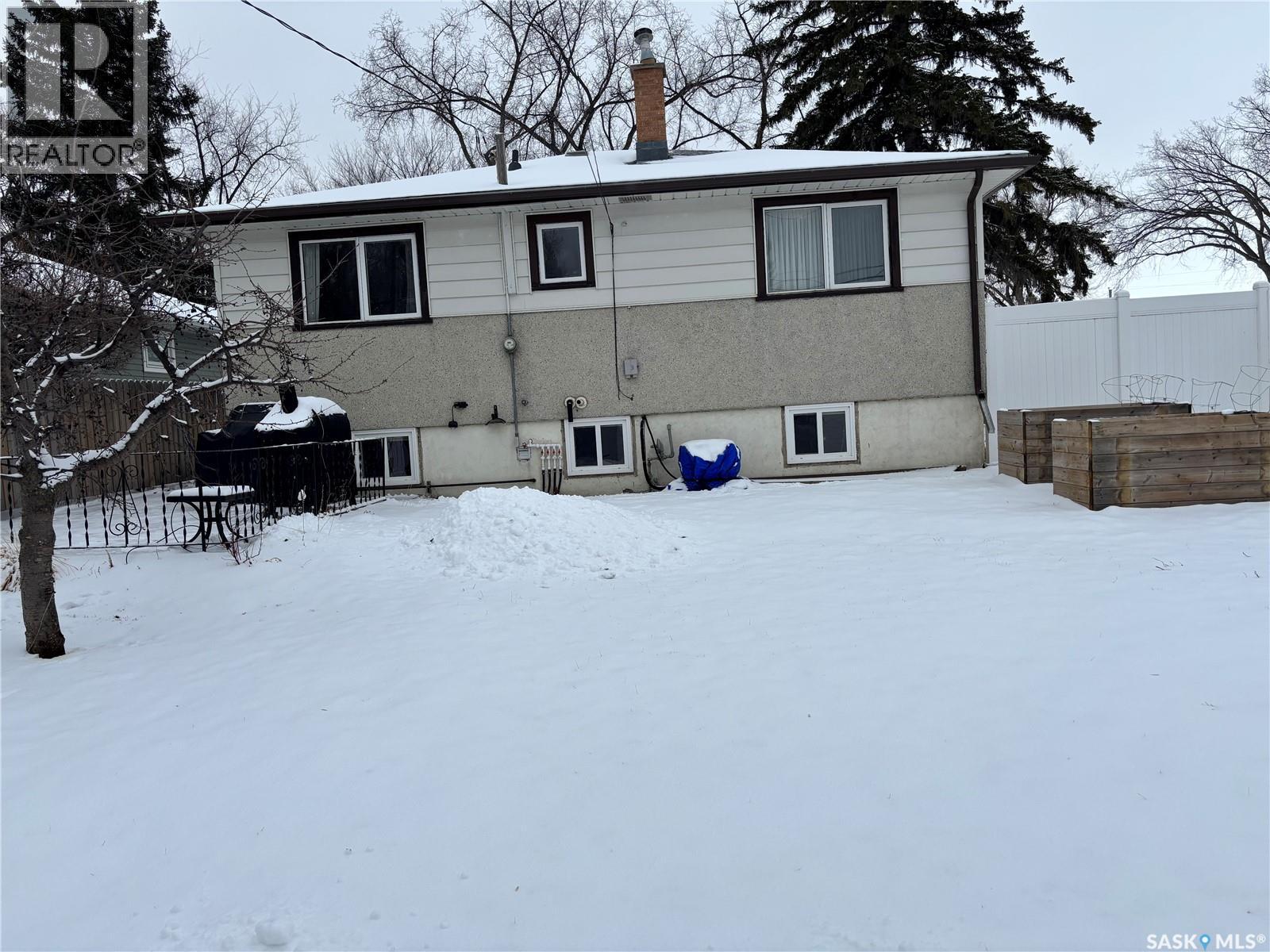 674 Grandview Street W, Moose Jaw, Saskatchewan  S6H 5L4 - Photo 44 - SK031699