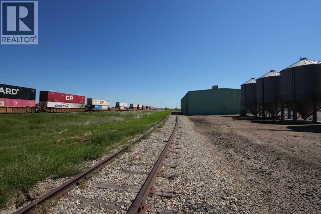 184075 7 Street E, Rural Newell, Alberta  T1R 1B4 - Photo 10 - A2258300