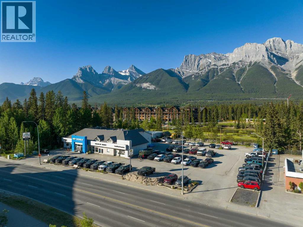 707 Railway Avenue, Canmore, Alberta