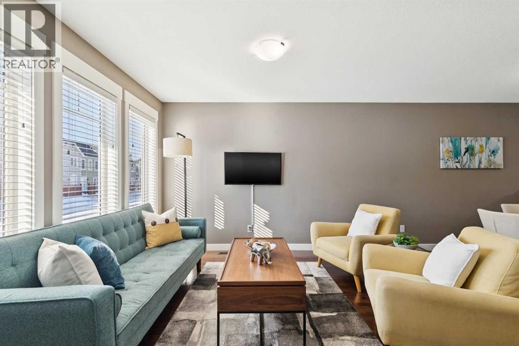 124 Cascades Pass, Chestermere, Alberta  T1X 0K8 - Photo 3 - A2287778