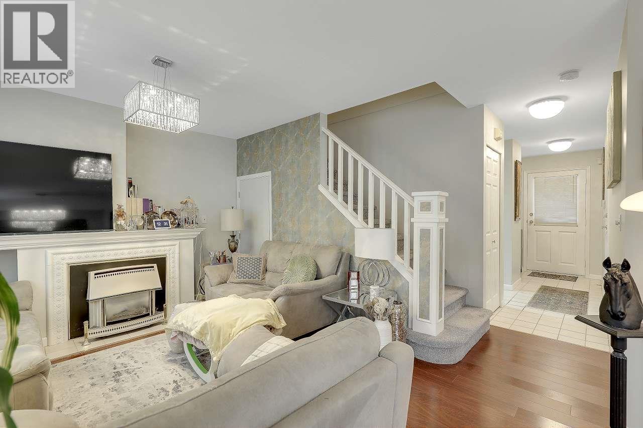 82 12099 237 Street, Maple Ridge, British Columbia  V4R 2C3 - Photo 5 - R3104175