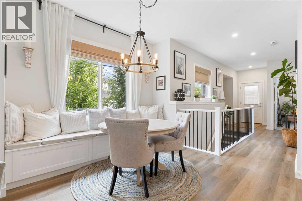 6 Emberside Hollow, Cochrane, Alberta  T4C 2L7 - Photo 12 - A2288805