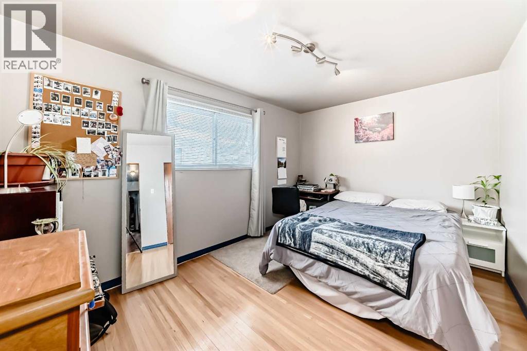 1228 Rosehill Drive NW, Calgary, Alberta  T2K 1M1 - Photo 17 - A2293038