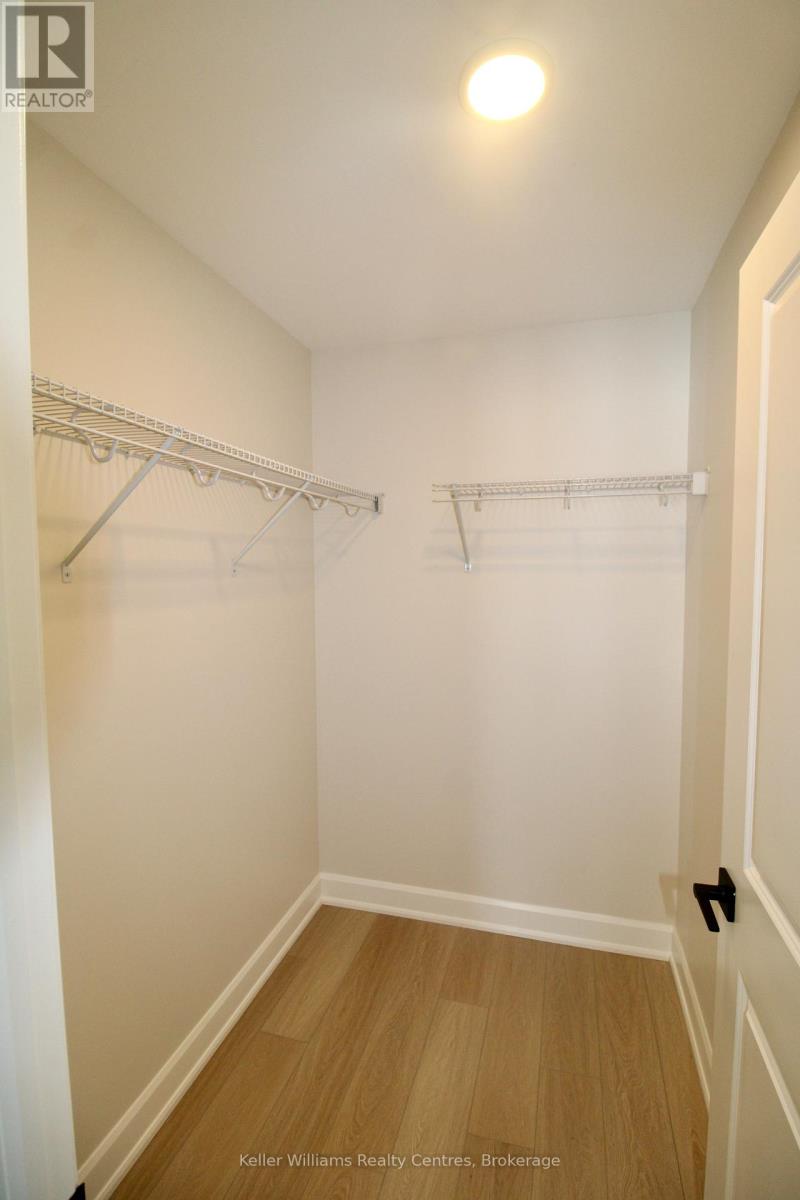 836 22nd Avenue A, Hanover, Ontario  N4N 0C6 - Photo 22 - X12941628