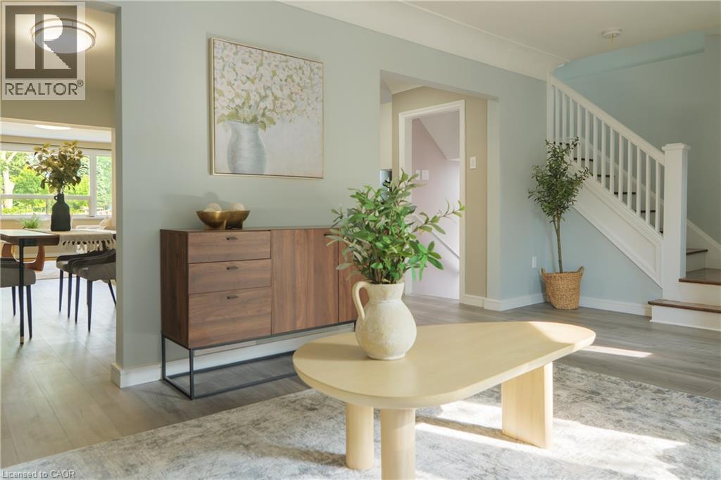 39 Cloverhill Road, Hamilton, Ontario  L9C 3L6 - Photo 5 - 40791830