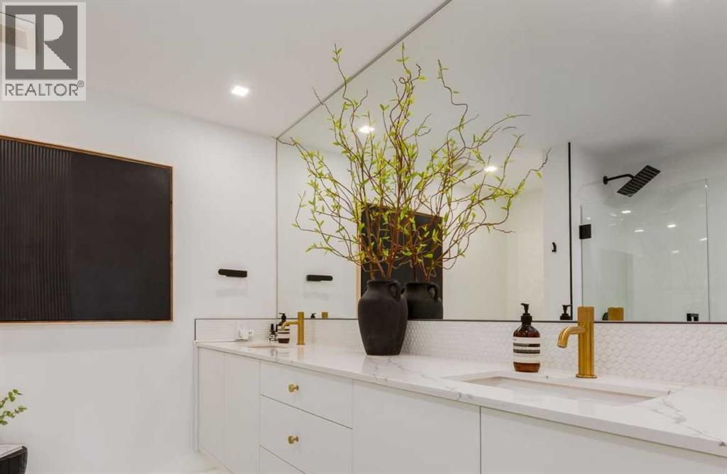 110, 8445 Broadcast Avenue SW, Calgary, Alberta  T3H 4C7 - Photo 41 - A2256289