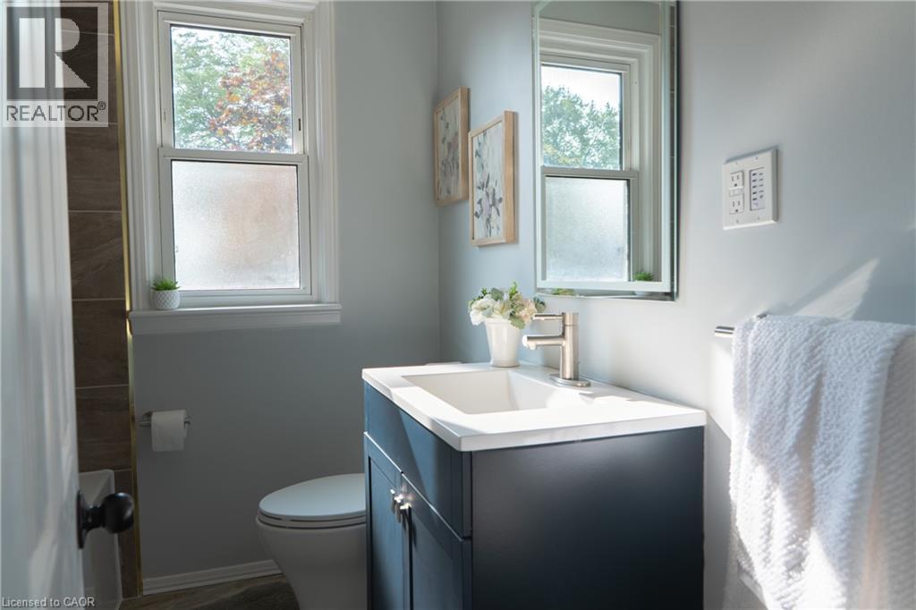 39 Cloverhill Road, Hamilton, Ontario  L9C 3L6 - Photo 20 - 40791830