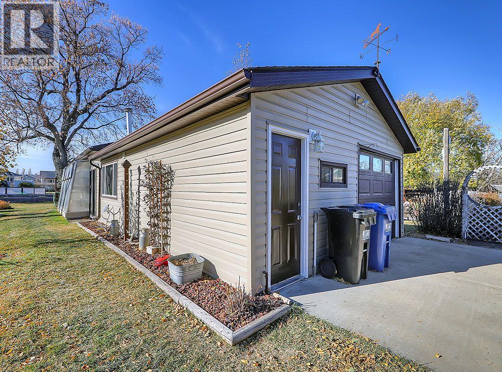 2117 26 Avenue, Nanton, Alberta  T0L 1R0 - Photo 31 - A2267879