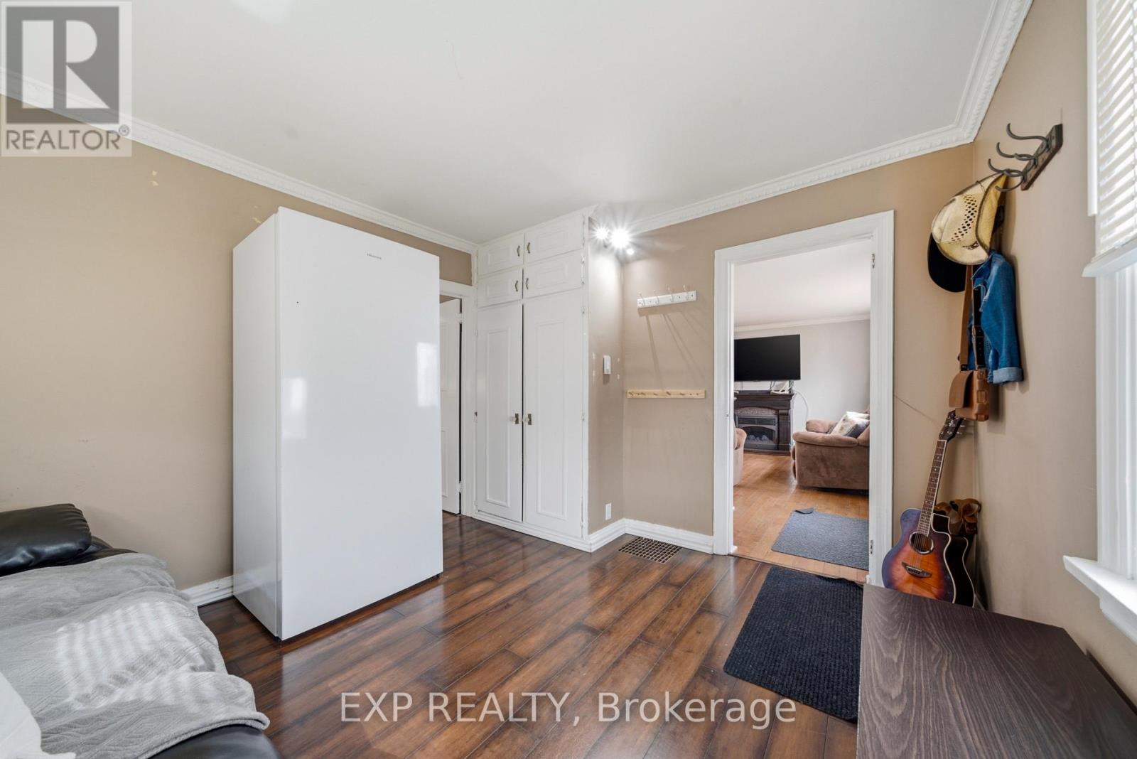 10 Valleyview Crescent, Belleville, Ontario  K8P 3G1 - Photo 19 - X12941678