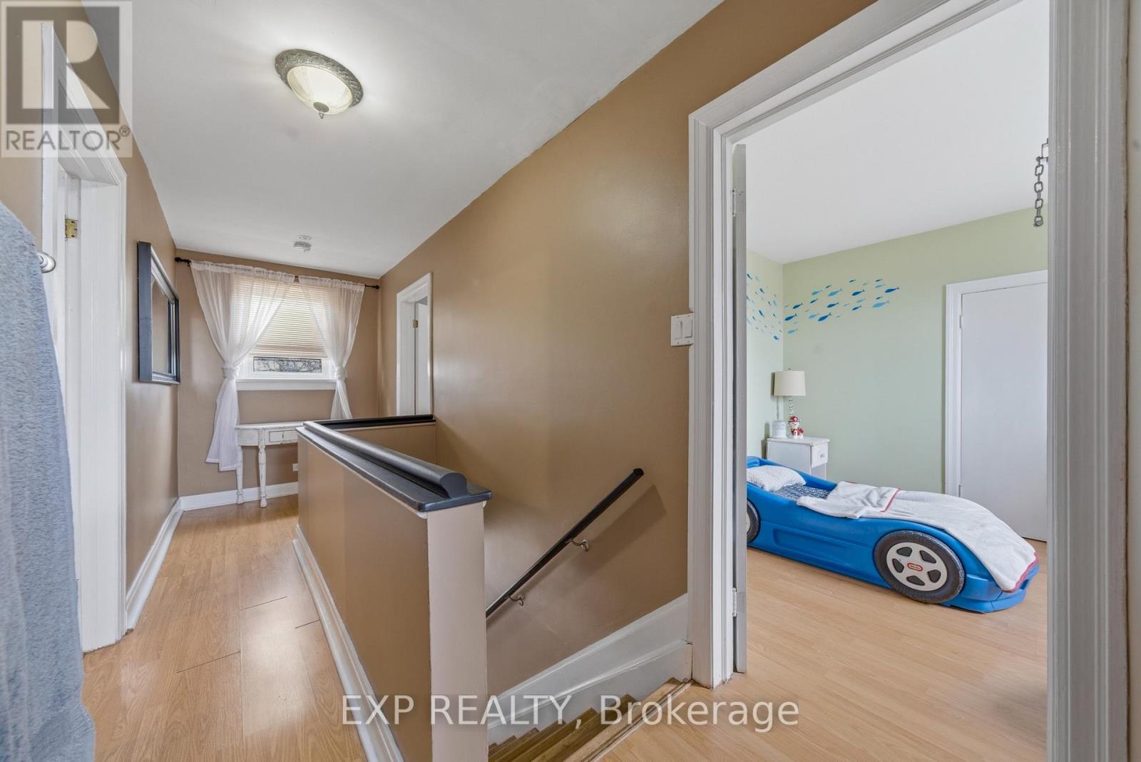 10 Valleyview Crescent, Belleville, Ontario  K8P 3G1 - Photo 21 - X12941678