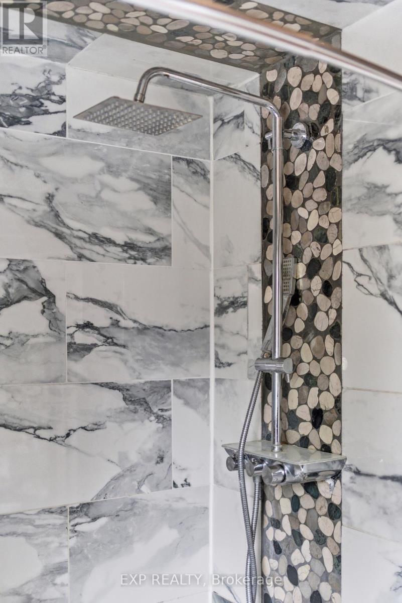 10 Valleyview Crescent, Belleville, Ontario  K8P 3G1 - Photo 32 - X12941678