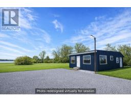 11 MELVILLE ROAD, Prince Edward County, Ontario