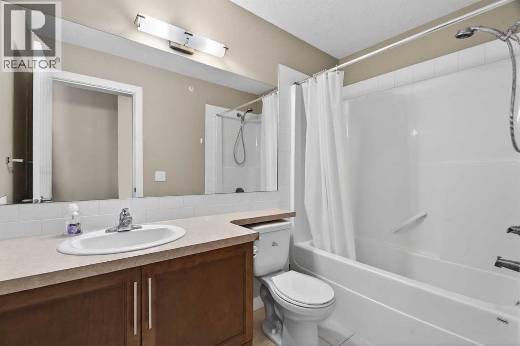 2421, 604 East Lake Boulevard NE, Airdrie, Alberta  T4A 0G6 - Photo 8 - A2288489