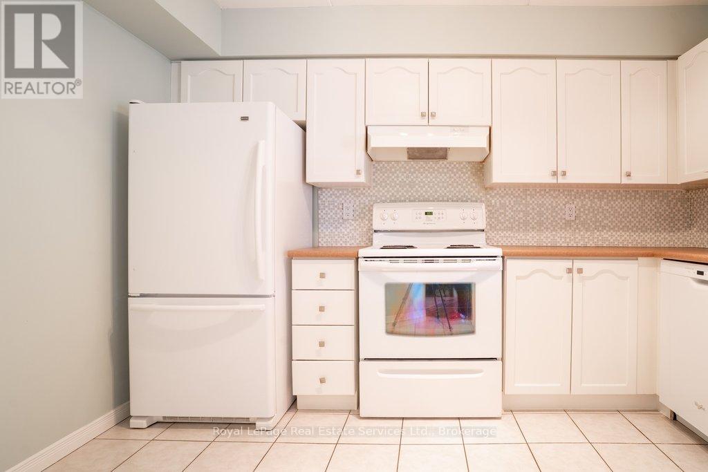 214 - 3499 Upper Middle Road, Burlington, Ontario  L7M 4M7 - Photo 4 - W12760850