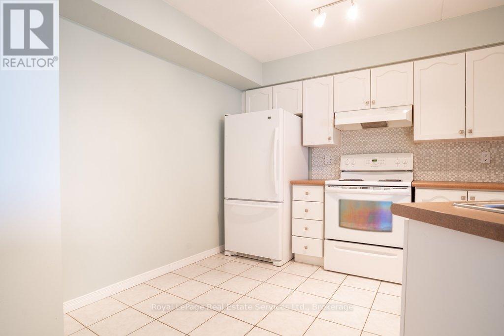 214 - 3499 Upper Middle Road, Burlington, Ontario  L7M 4M7 - Photo 5 - W12760850