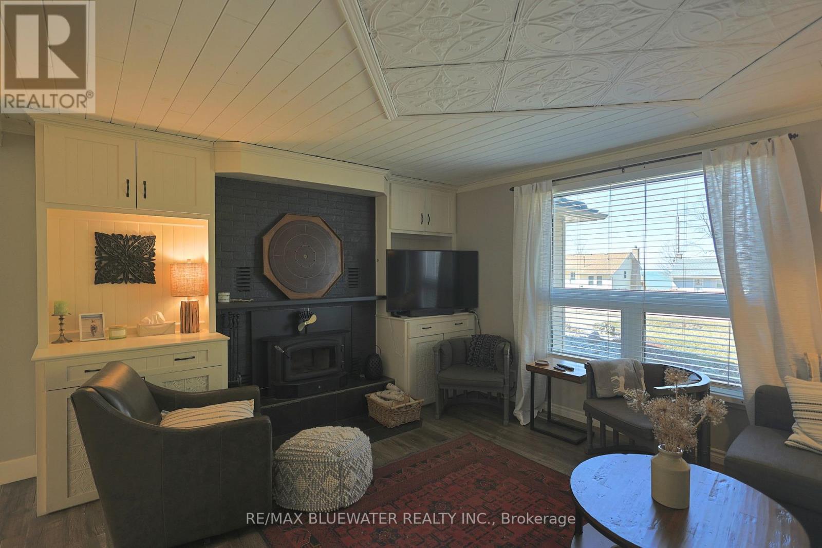 5333 Broadview Avenue, Lambton Shores, Ontario  N0N 1J7 - Photo 12 - X12941568