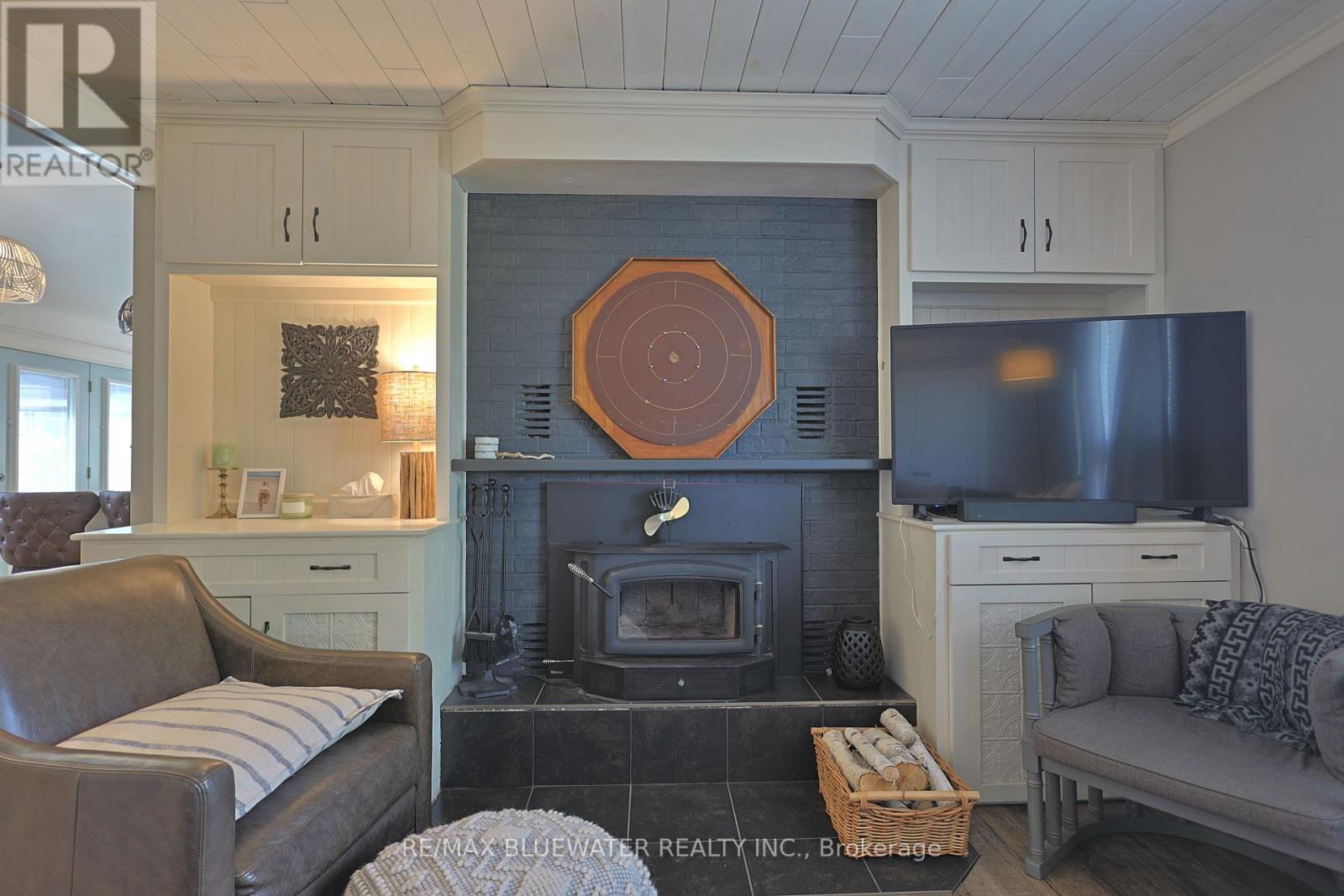 5333 Broadview Avenue, Lambton Shores, Ontario  N0N 1J7 - Photo 13 - X12941568