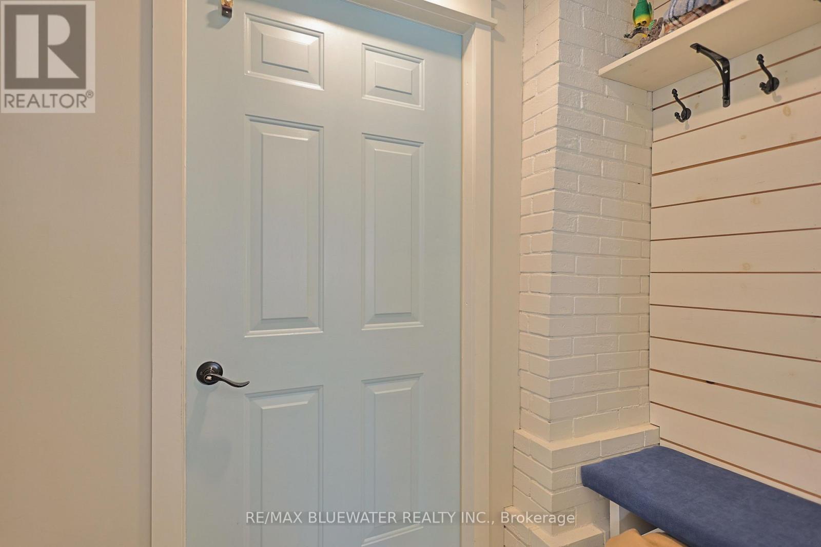 5333 Broadview Avenue, Lambton Shores, Ontario  N0N 1J7 - Photo 30 - X12941568