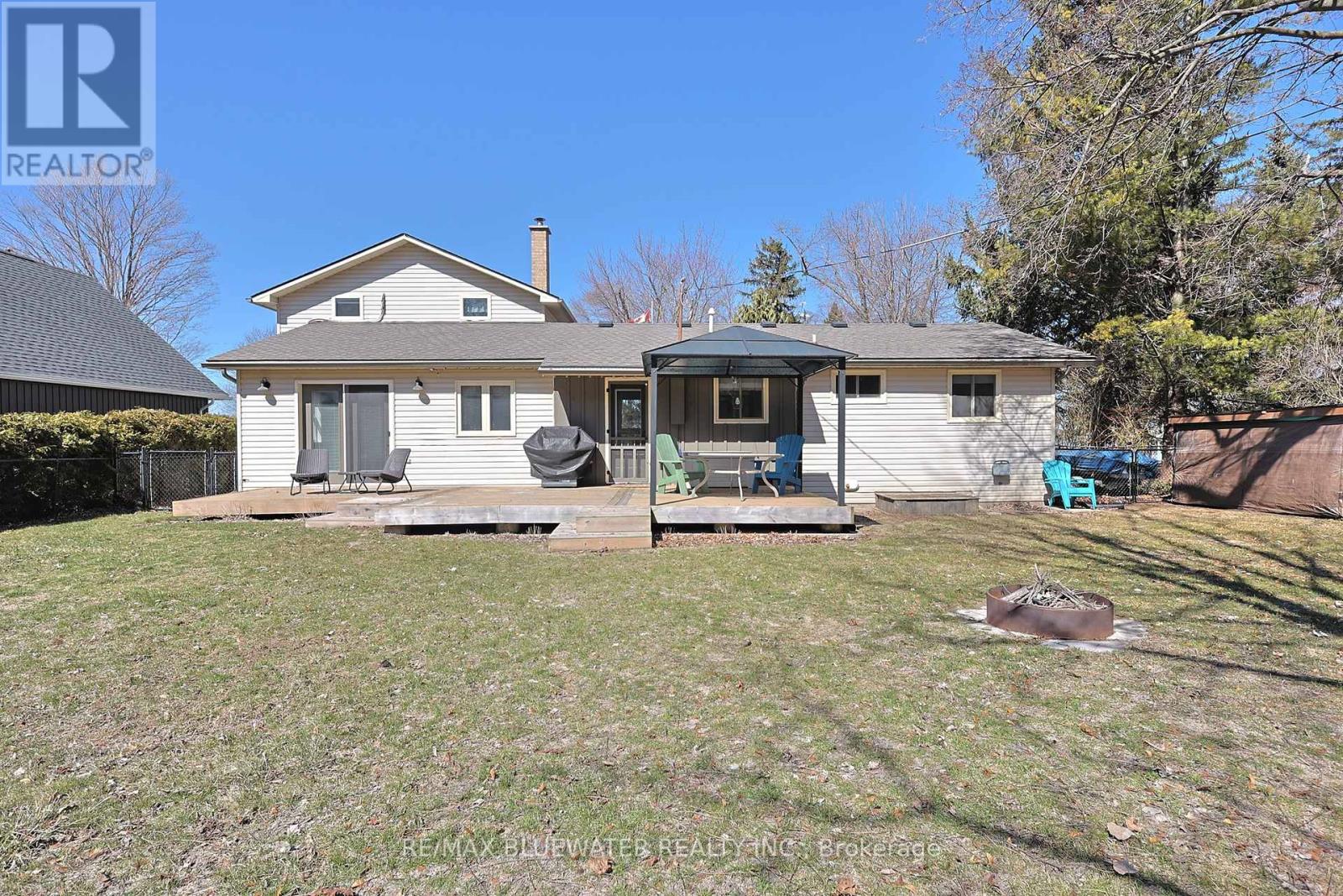 5333 Broadview Avenue, Lambton Shores, Ontario  N0N 1J7 - Photo 42 - X12941568