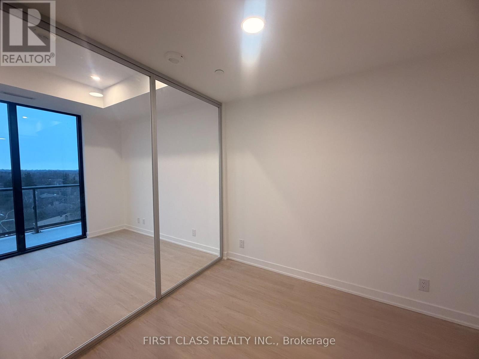 717 - 699 Sheppard Avenue E, Toronto, Ontario  M2K 0J5 - Photo 10 - C12941610