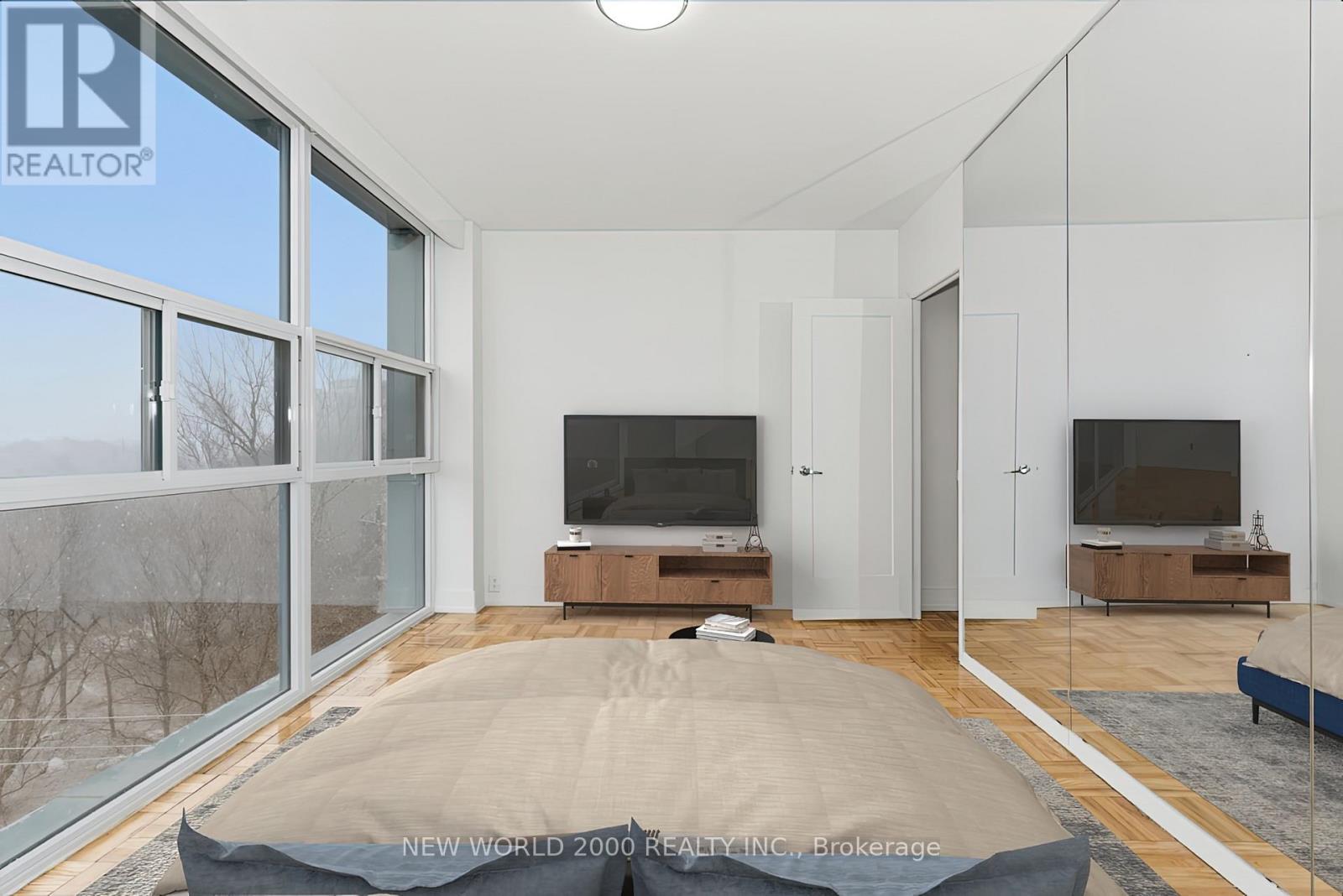 702 - 40 Park Road, Toronto, Ontario  M4W 2N4 - Photo 8 - C12941638