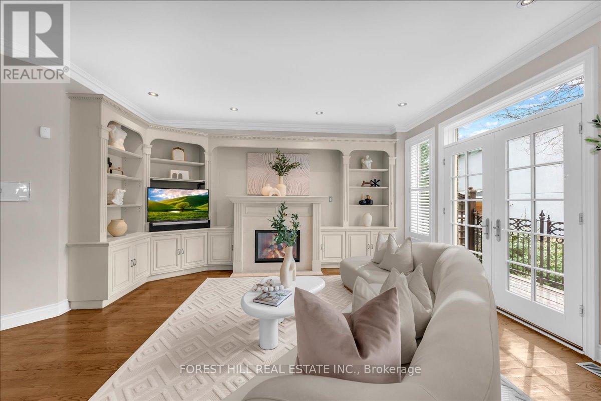 313 Broadway Avenue, Toronto, Ontario  M4P 1W2 - Photo 11 - C12941660