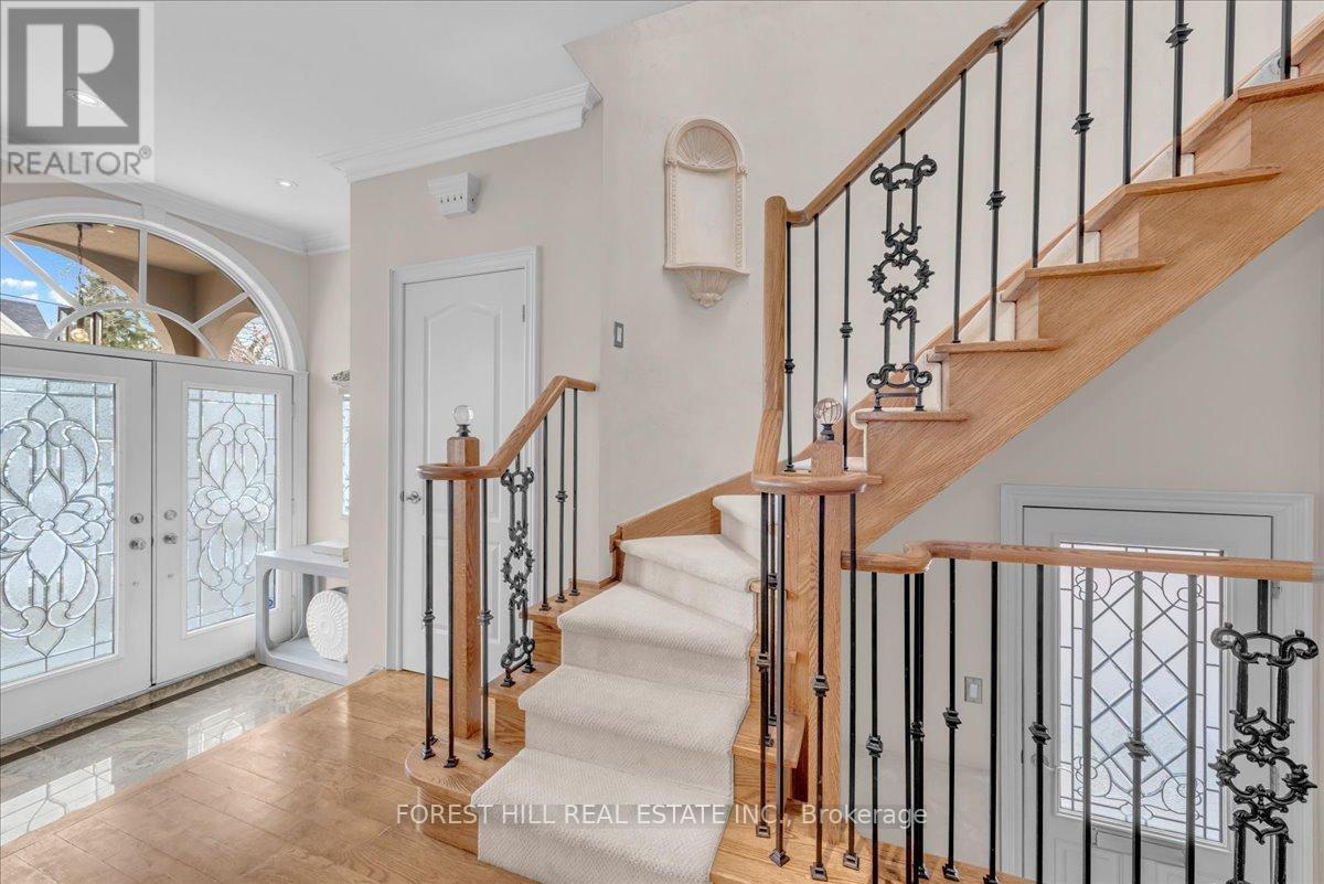 313 Broadway Avenue, Toronto, Ontario  M4P 1W2 - Photo 3 - C12941660