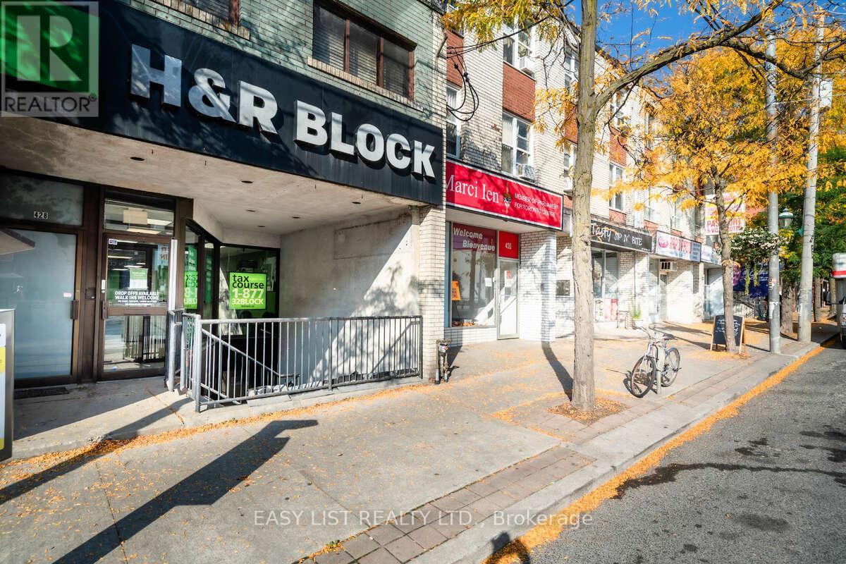 GROUND - 428 PARLIAMENT STREET, Toronto, Ontario