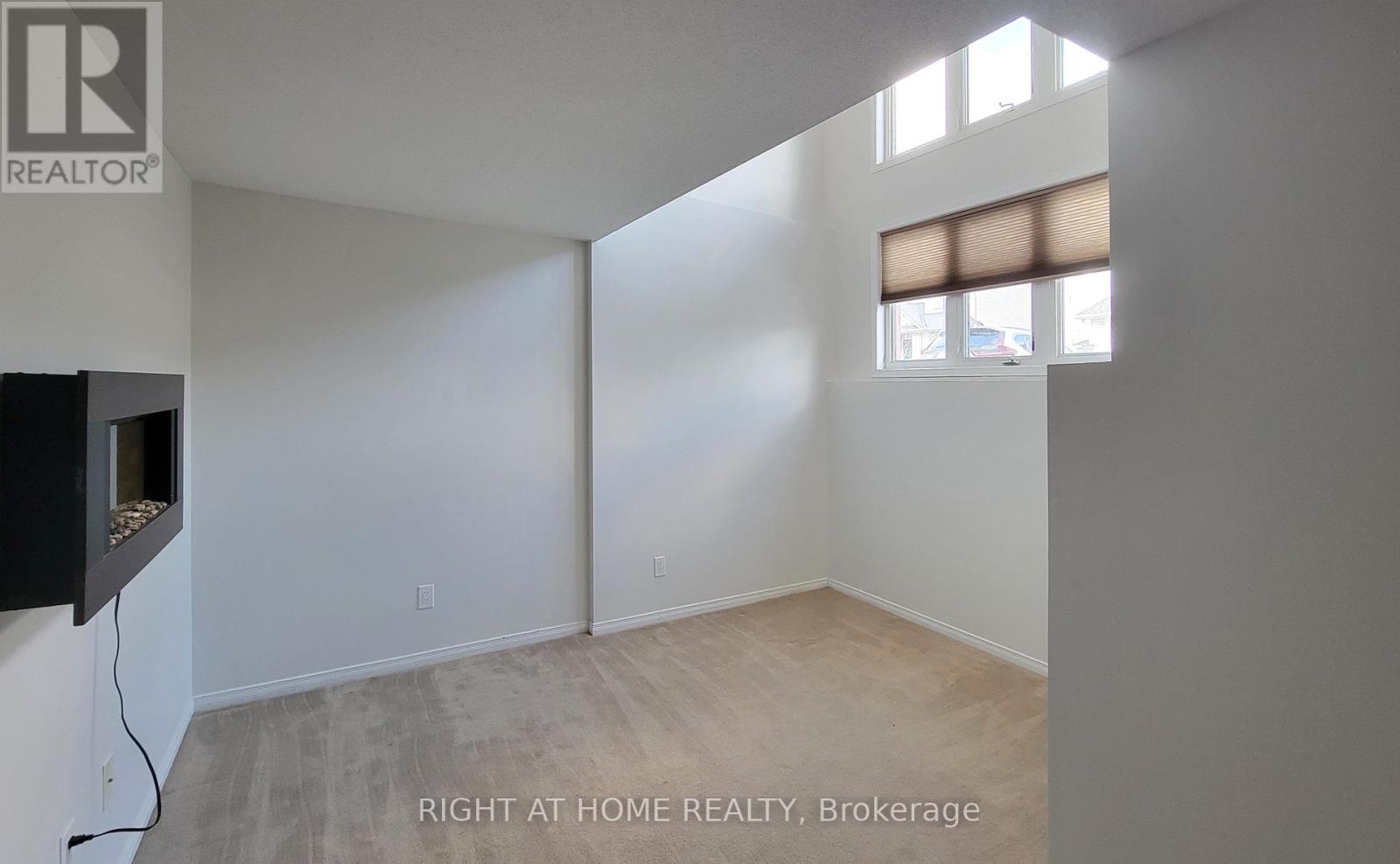 11 - 307 Galston Private, Ottawa, Ontario  K1W 0G3 - Photo 9 - X12941632