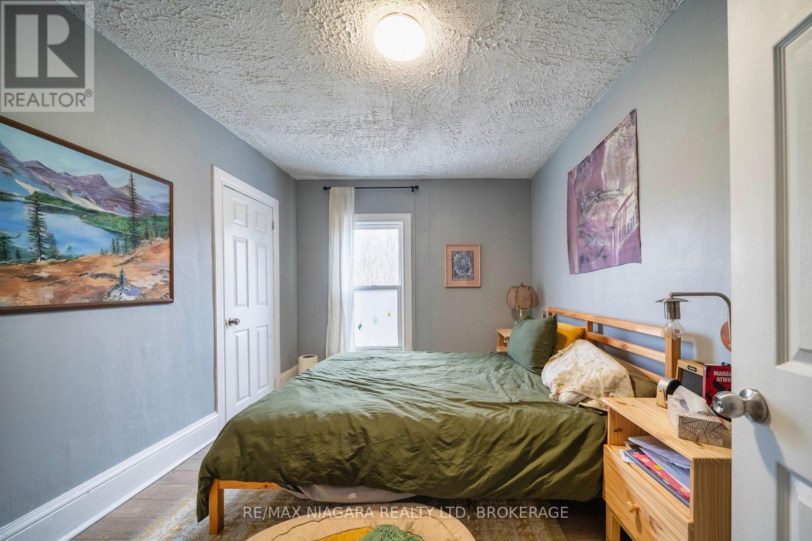 4648/4658 Portage Road W, Niagara Falls, Ontario  L2E 6A8 - Photo 7 - X12941620