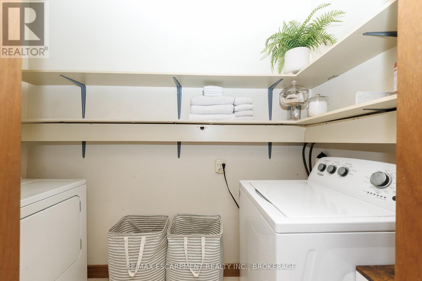 312 Clarence Street, Port Colborne, Ontario  L3K 3G8 - Photo 13 - X12941714