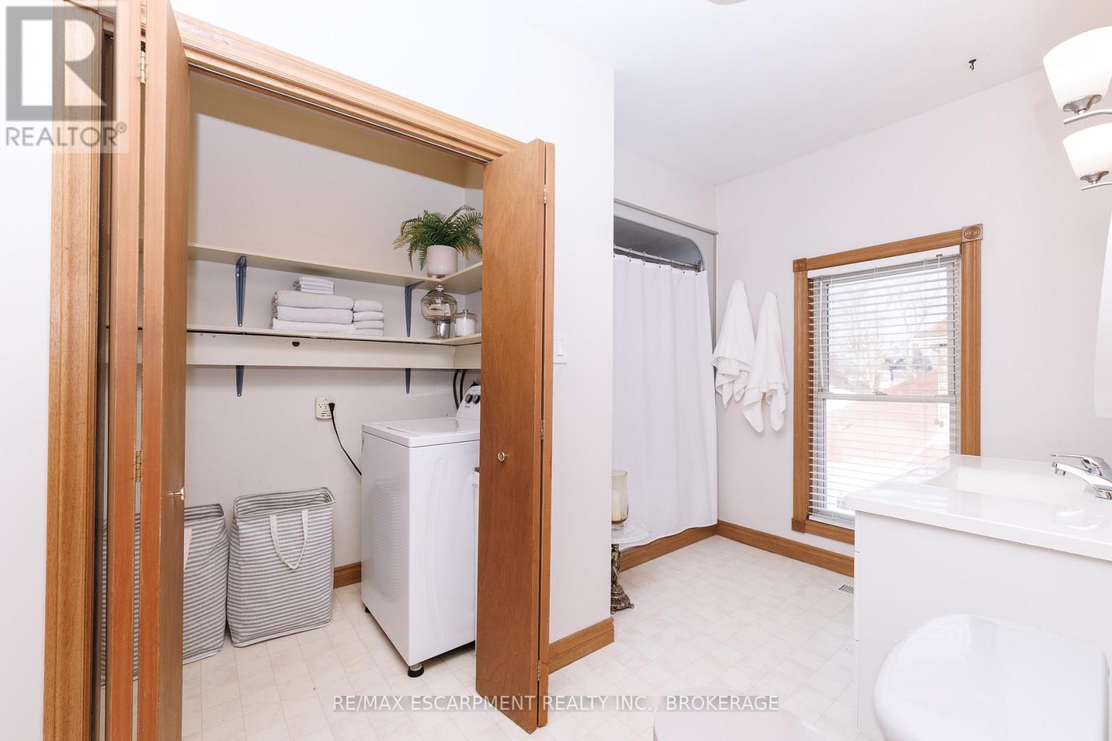 312 Clarence Street, Port Colborne, Ontario  L3K 3G8 - Photo 14 - X12941714