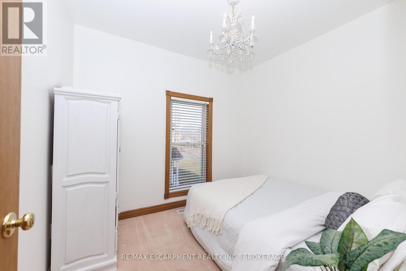 312 Clarence Street, Port Colborne, Ontario  L3K 3G8 - Photo 15 - X12941714