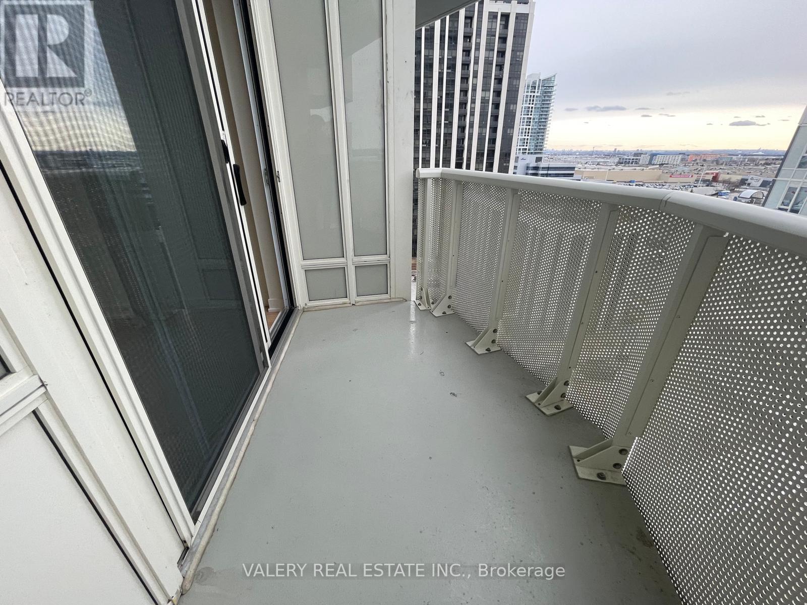 1001 - 474 Caldari Road, Vaughan, Ontario  L4K 0R5 - Photo 17 - N12941640