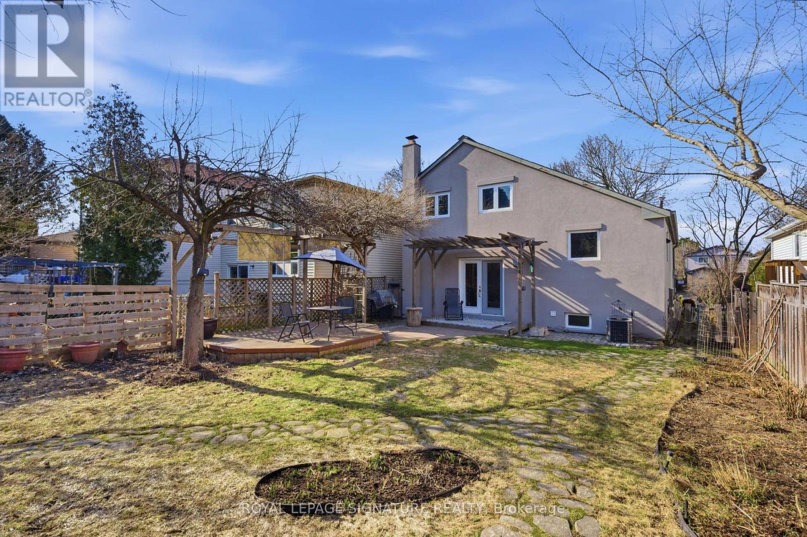 127 Snowshoe Crescent, Markham, Ontario  L3T 4N1 - Photo 4 - N12941642