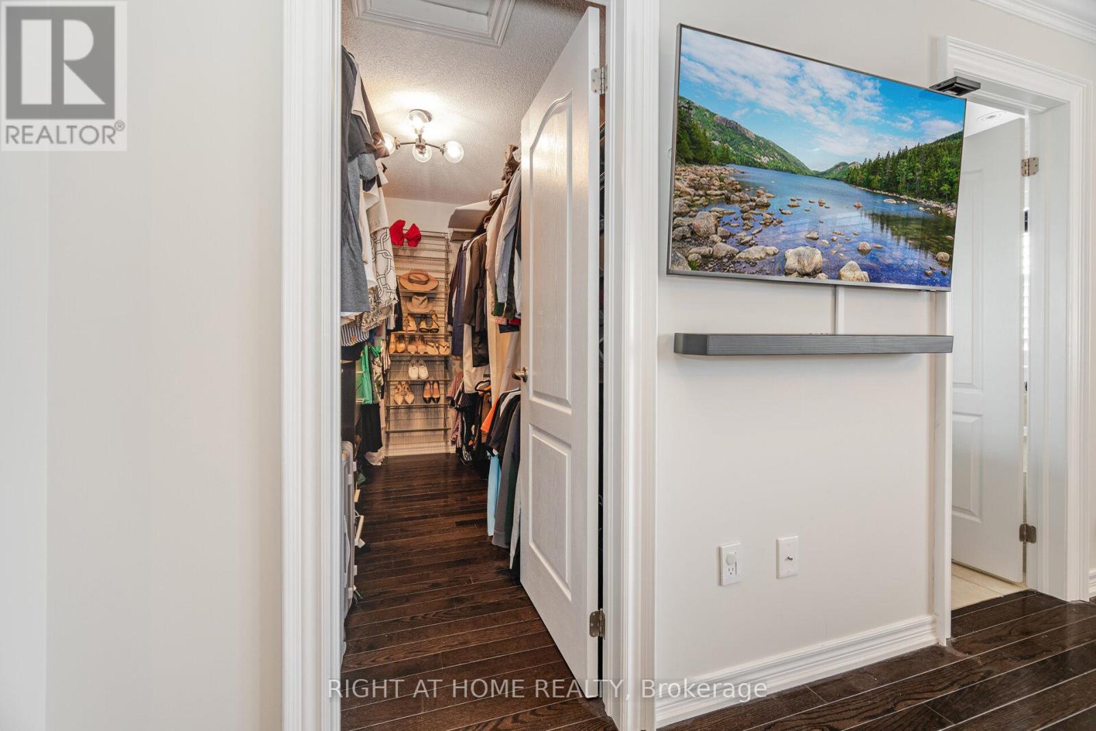 246 Aspenwood Drive, Newmarket, Ontario  L3X 3K7 - Photo 26 - N12941650