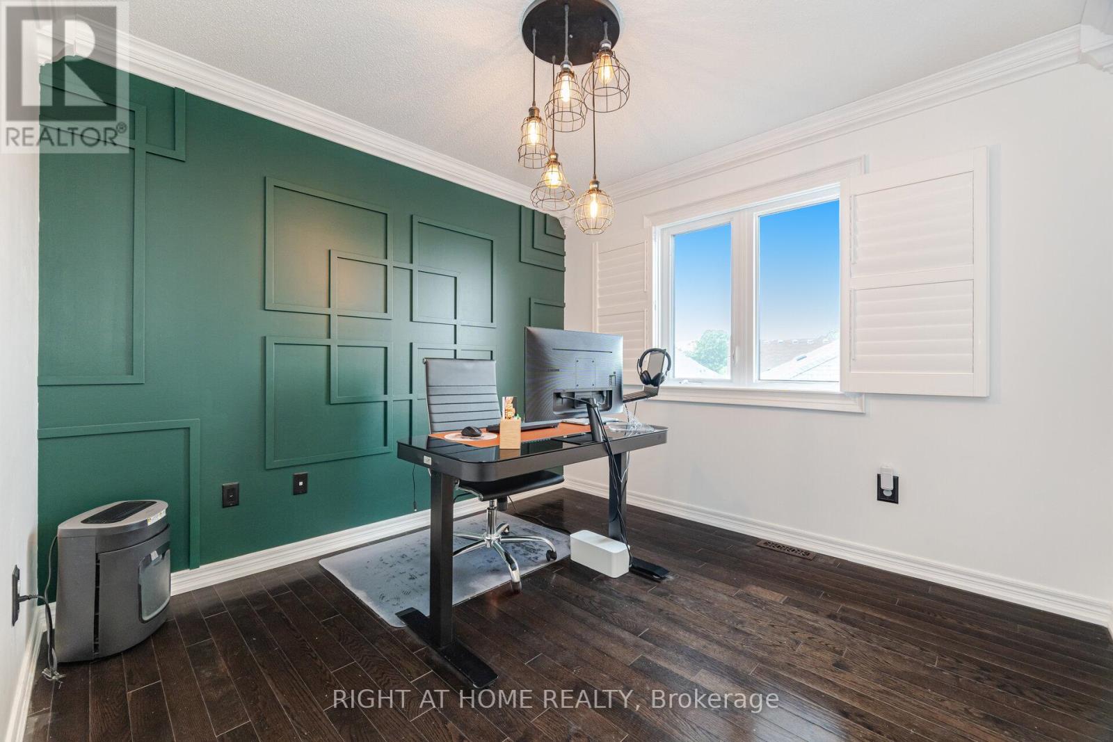 246 Aspenwood Drive, Newmarket, Ontario  L3X 3K7 - Photo 31 - N12941650